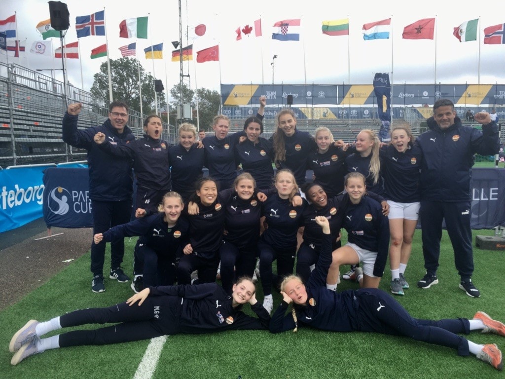 Håndballkamper - SIF J16